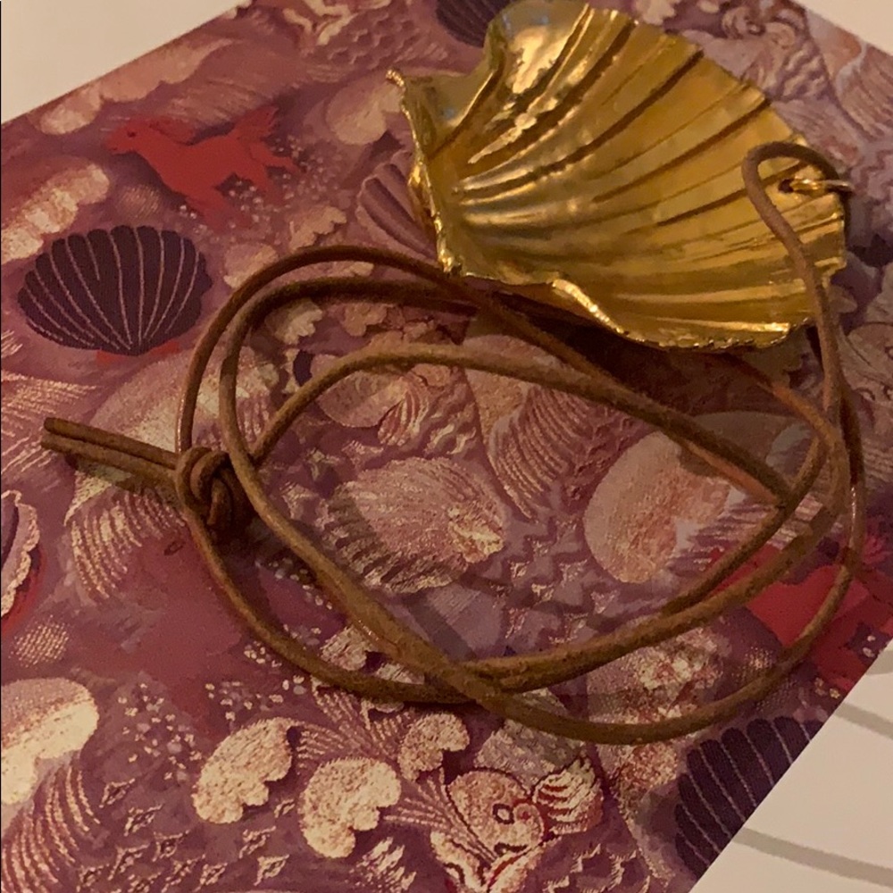 Gold Seashell Statement Necklace - image 5